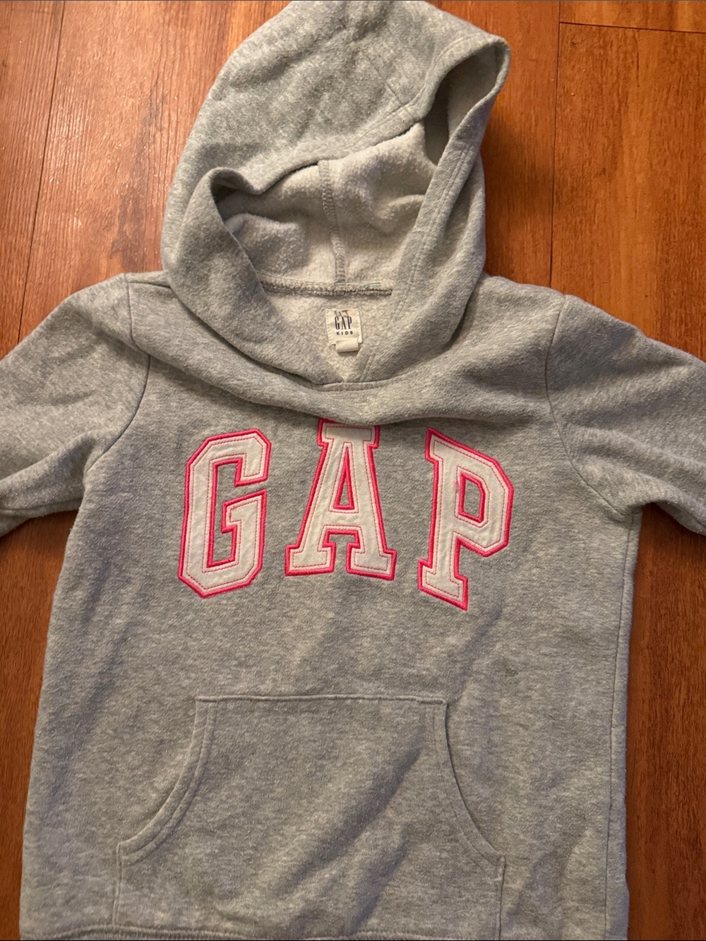 GAP Kids Gray Pullover Hoodie Long Sleeve Logo Kangaroo Pocket Size S (8)